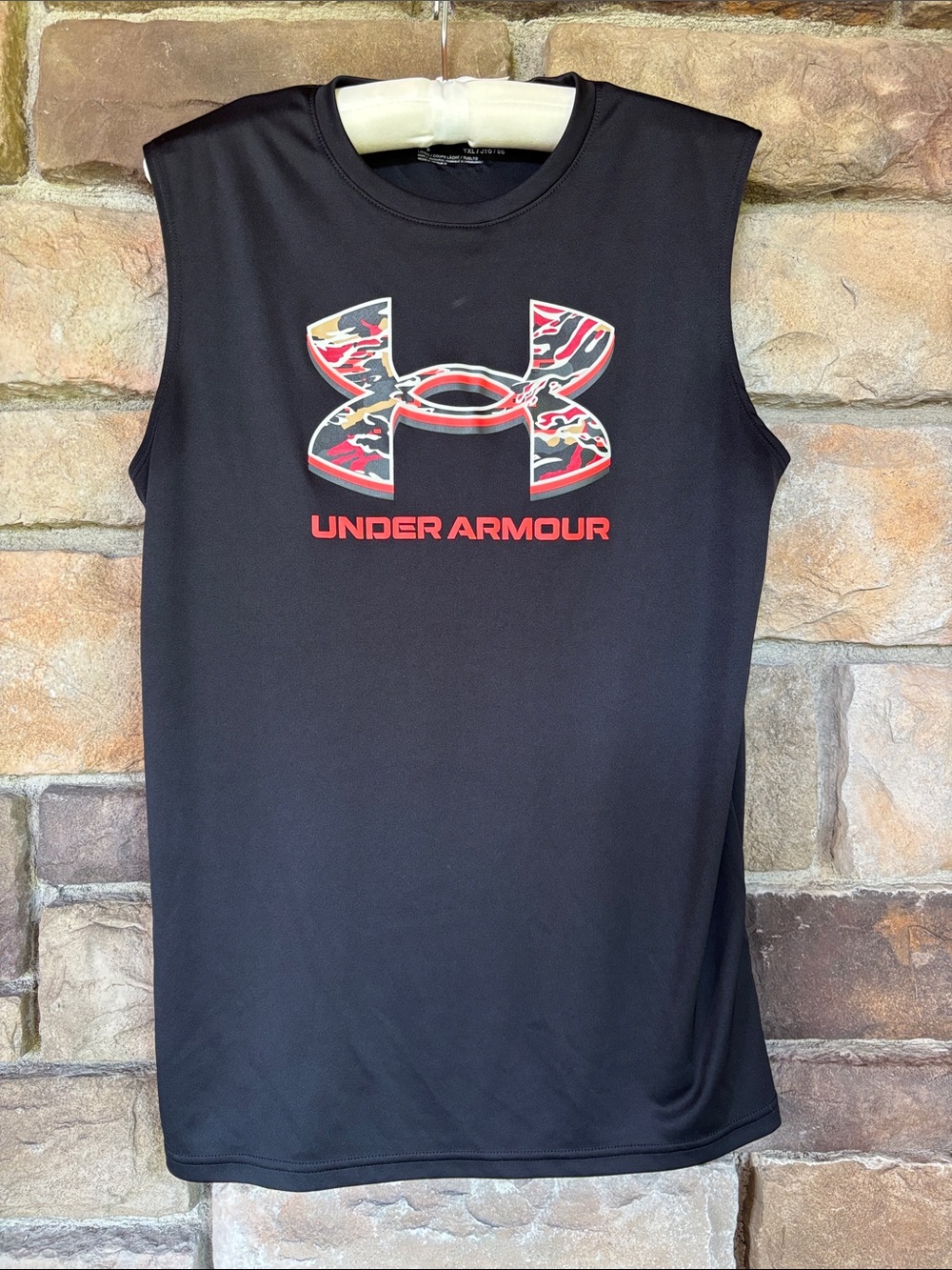 Under Armour Black Sleeveless Tank with Hot Pink Camo Logo